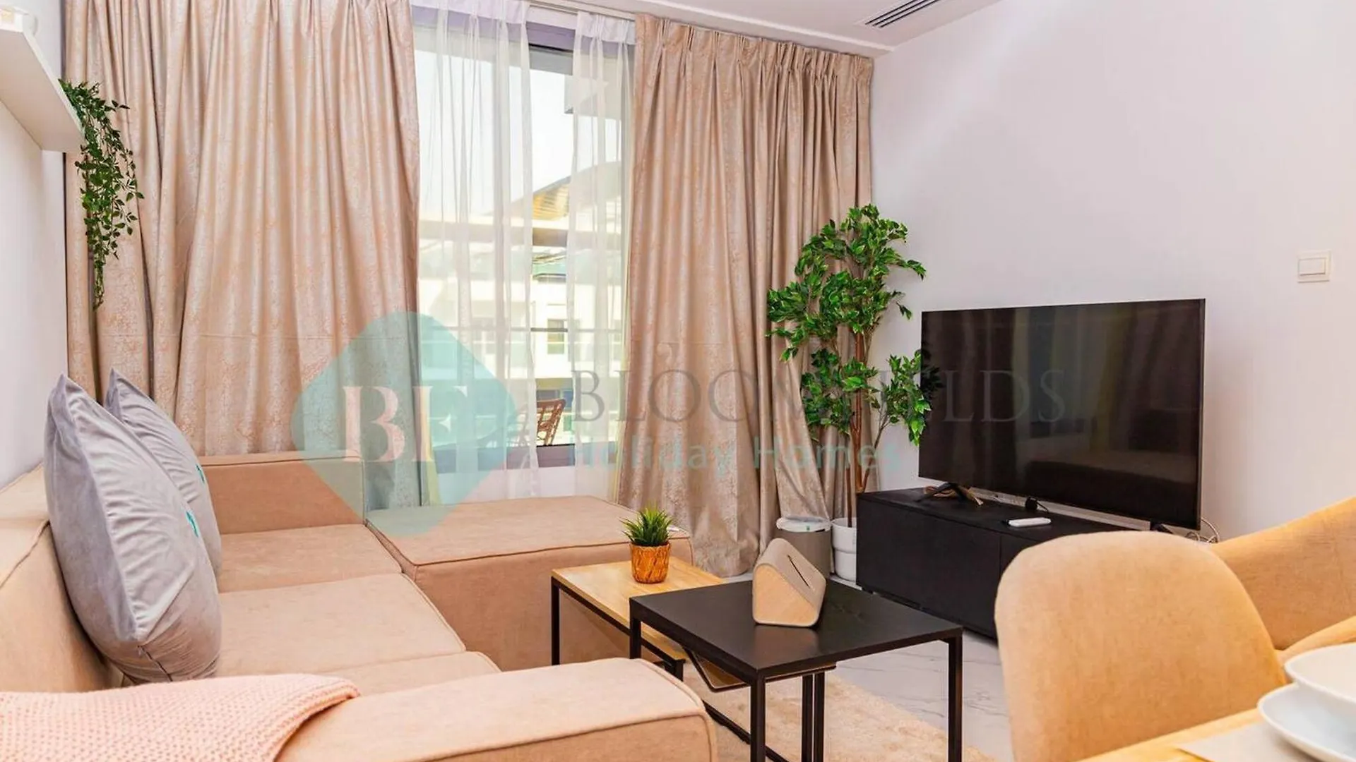 Bloomfields 2Br Duplex City View Oasis Masdar أبو ظبي
